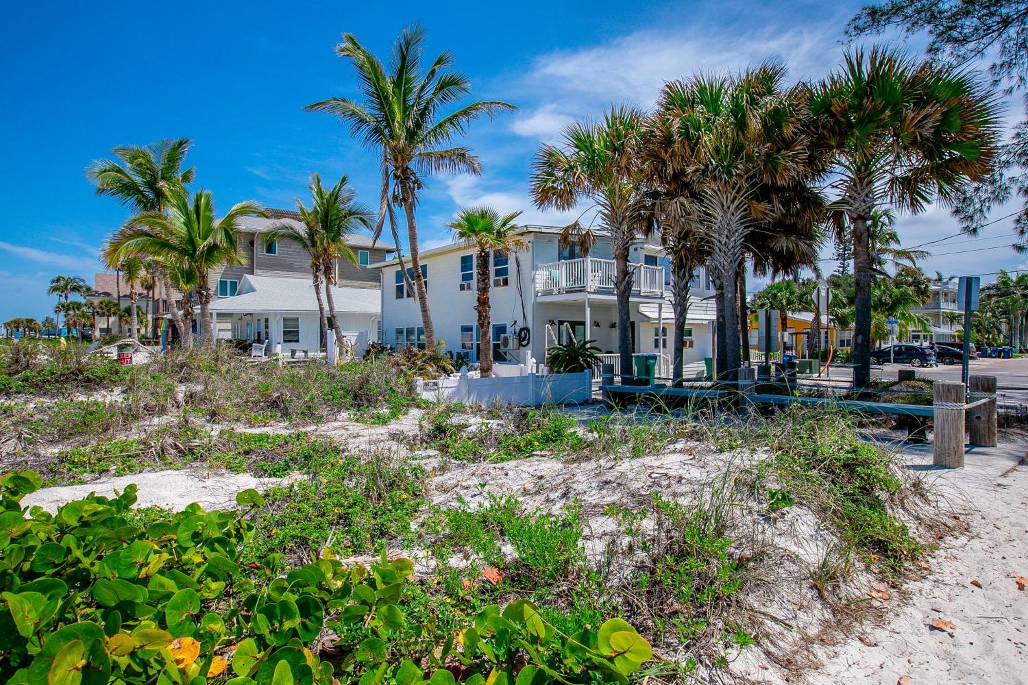 Beach Dreams Resort Брейдентон Бийч Екстериор снимка